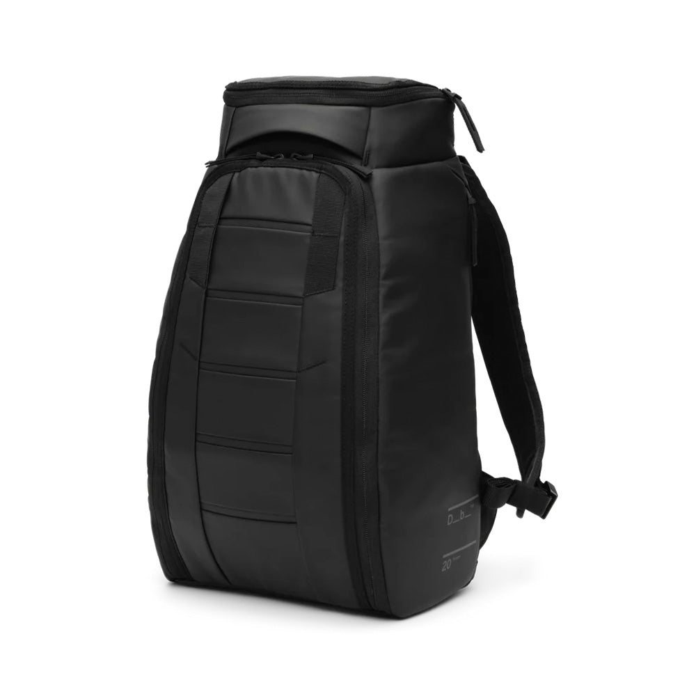 D_b_ Hugger Backpack 20L